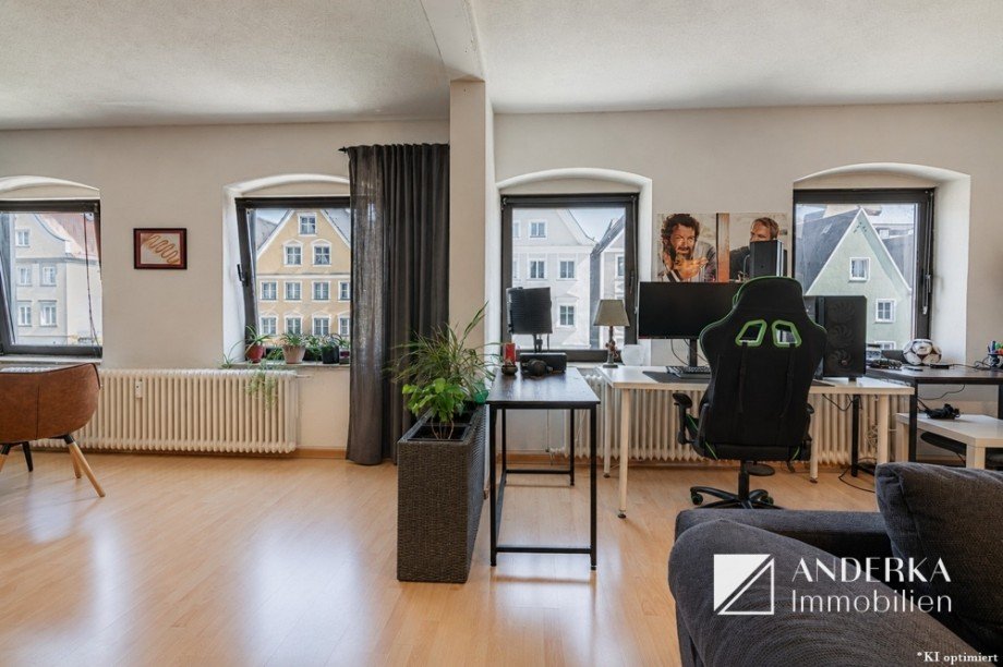 Wohn-/Esszimmer Etagenwohnung G�nzburg