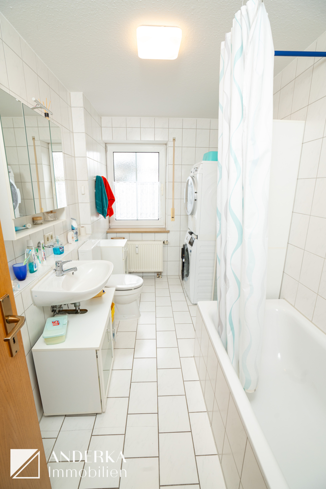 Tageslichtbadezimmer Erdgeschosswohnung Burgau