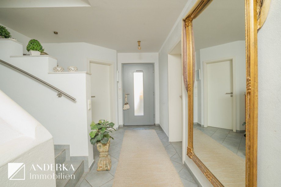 Diele Doppelhaush�lfte G�nzburg