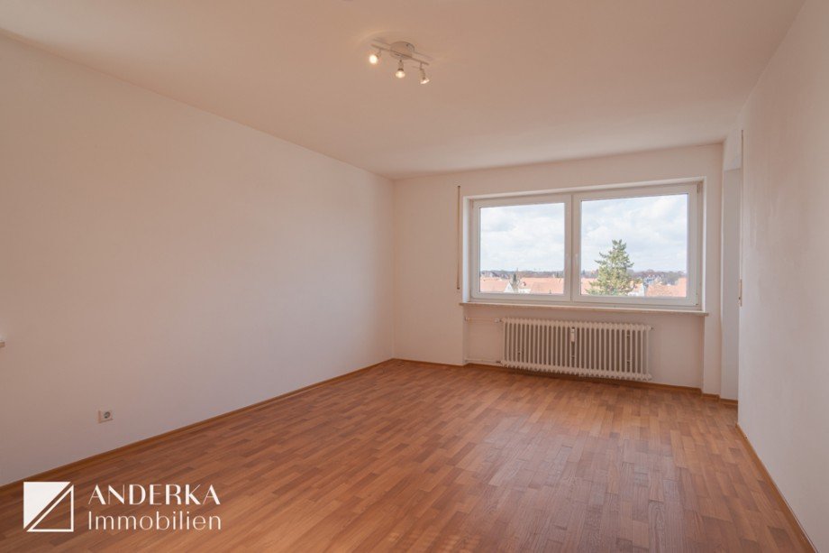 Wohnzimmer Etagenwohnung G�nzburg