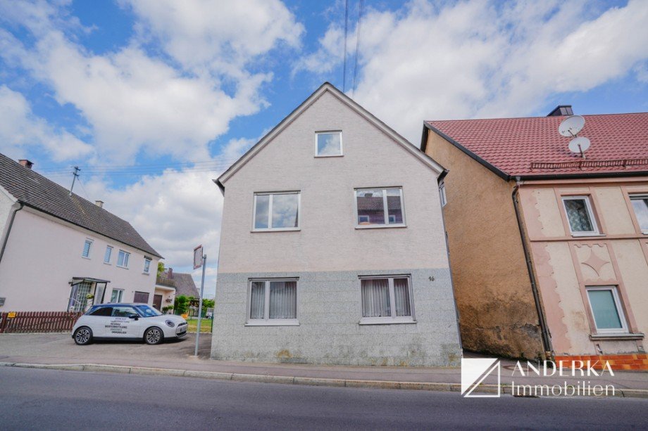Hausansicht Einfamilienhaus Ichenhausen