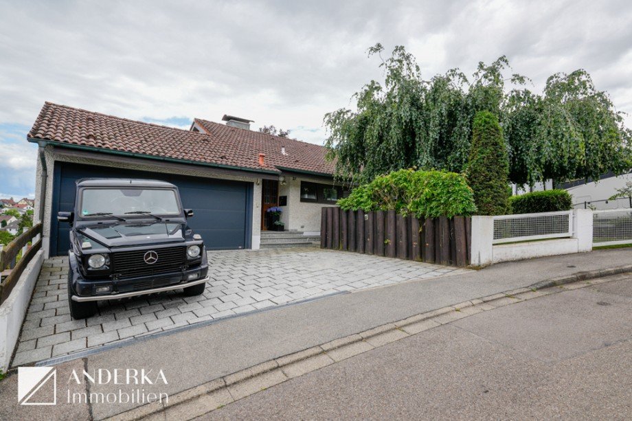 Hausansicht vorne Einfamilienhaus G�nzburg / Reisensburg