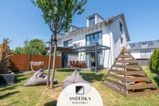 Hauptbild Attraktiver All-in-Preis: Reiheneckhaus Bj. 2021 - 559.000 EUR inkl. Küche & 3 Stellplätzen!
