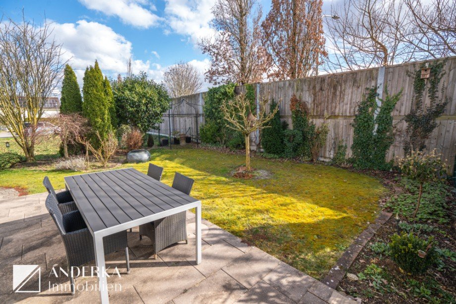 Terrasse Doppelhaush�lfte G�nzburg