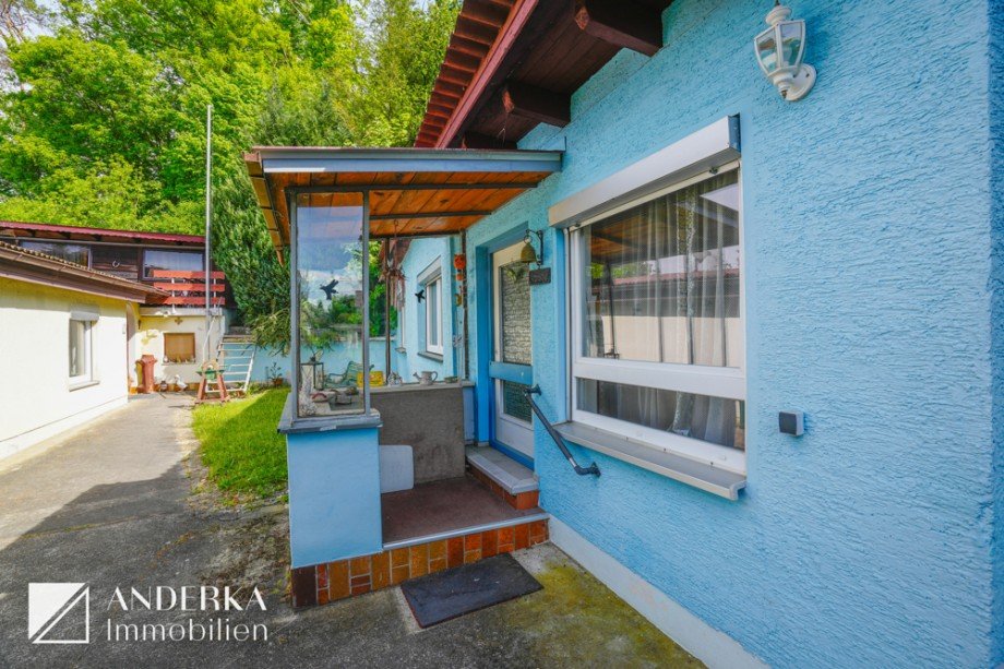 Au�enansicht Nebenhaus Einfamilienhaus Bibertal / B�hl
