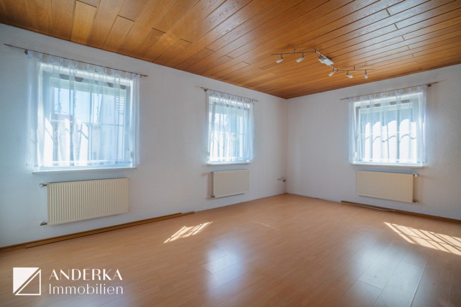 Wohn- und Esszimmer Erdgeschosswohnung Ichenhausen