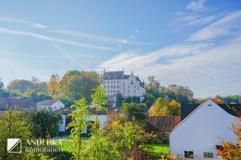 Schlo�blick Dachgeschosswohnung Haunsheim