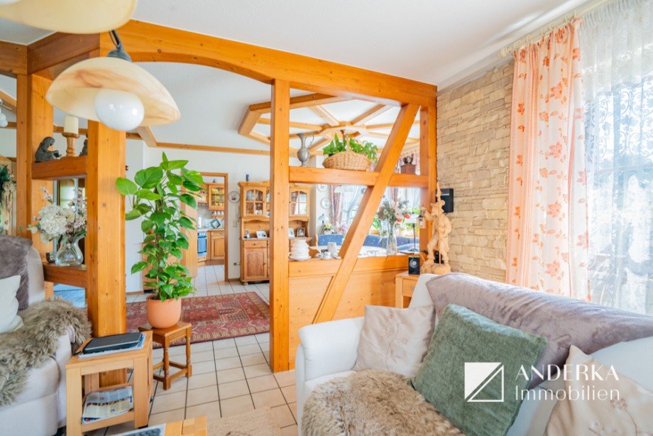 Wohnen/Essen Einfamilienhaus Bubesheim
