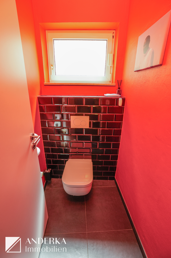 WC B�rofl�che Wei�enhorn