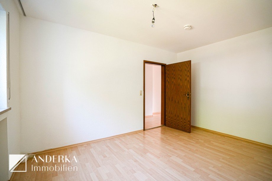 Schlafzimmer Etagenwohnung G�nzburg