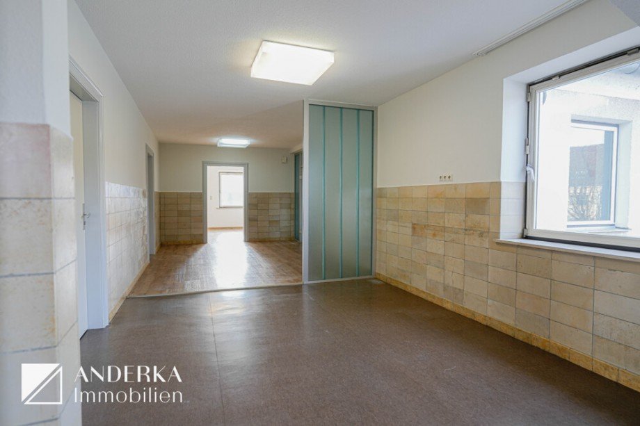 Eingangsraum B�rofl�che G�nzburg