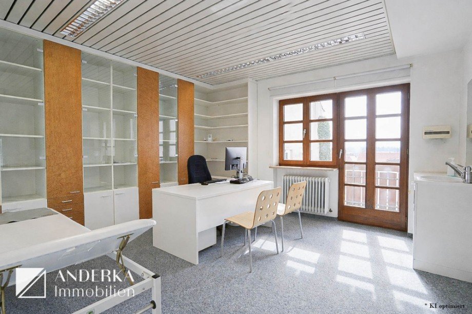 B�ro-/Behandlungszimmer B�ro / Praxis G�nzburg