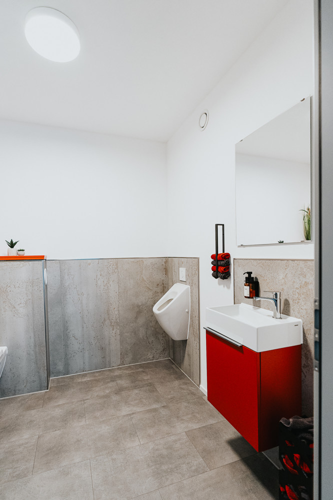 separates WC - Herren Haus Ursberg