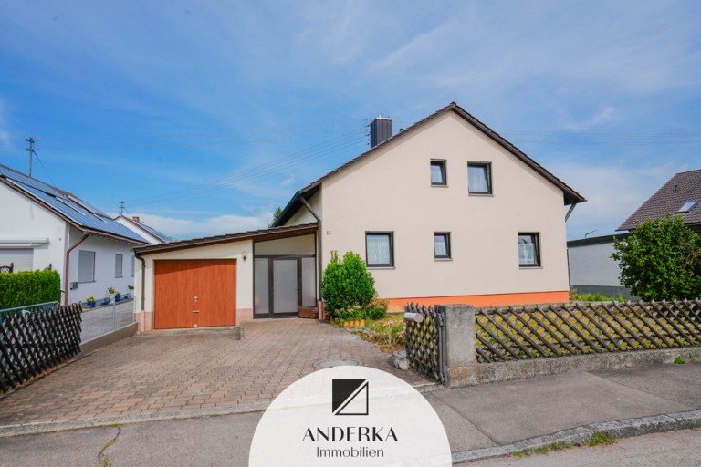  Ichenhausen / Oxenbronn Einfamilienhaus *** RESERVIERT ***
