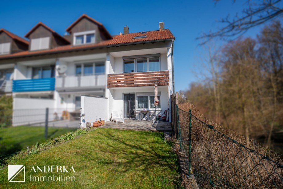 Au�enansicht hinten Reiheneckhaus G�nzburg