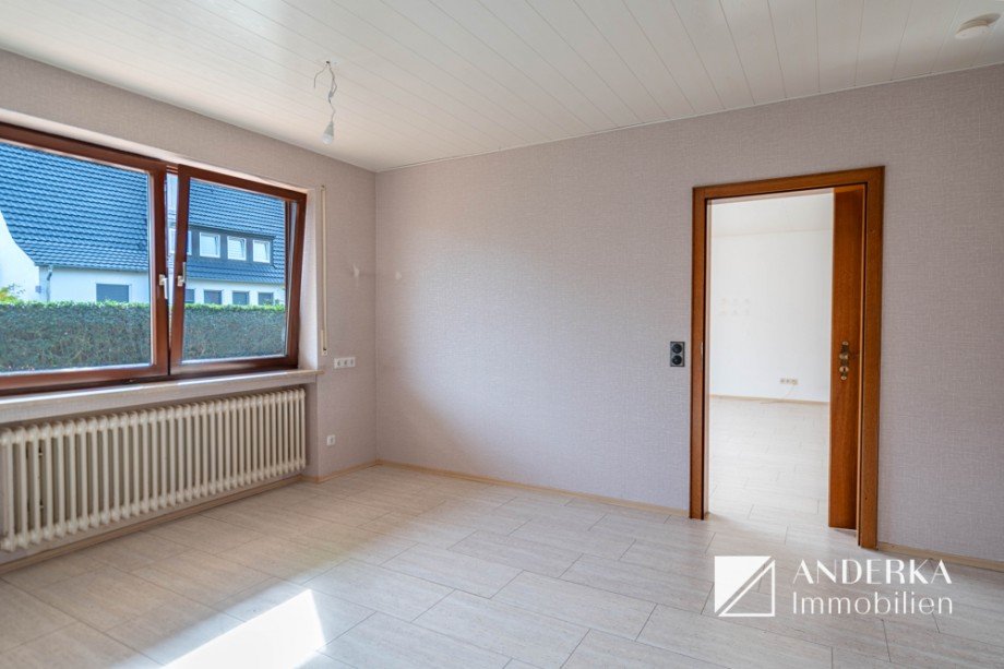 Essen EG Doppelhaush�lfte G�nzburg