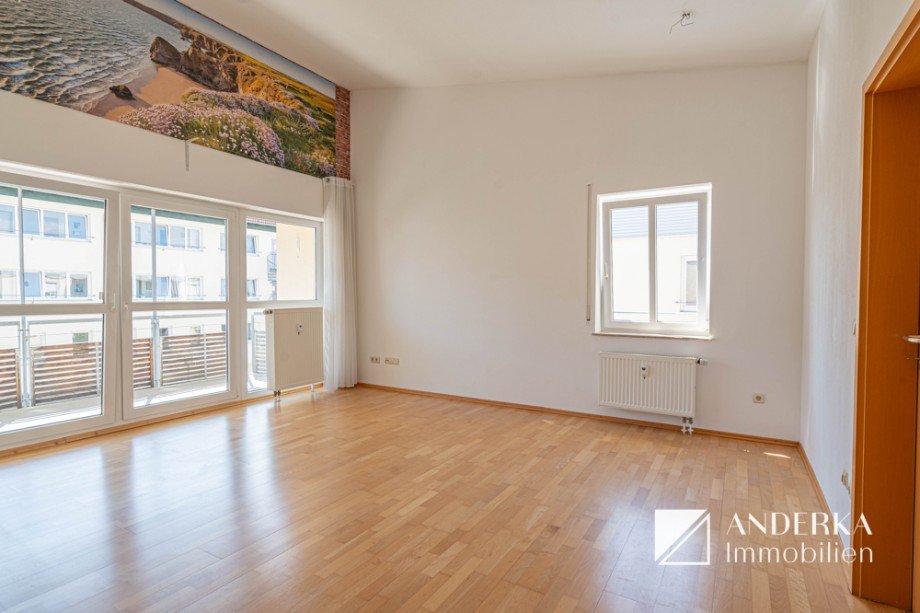 Wohn-/Esszimmer Etagenwohnung G�nzburg