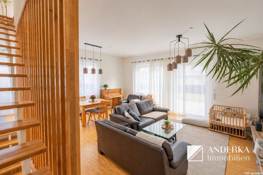 Wohn-/Esszimmer Doppelhaush�lfte G�nzburg / Nornheim