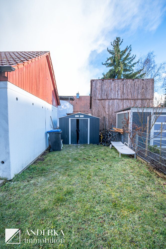 Garteh�tte Zweifamilienhaus Ichenhausen