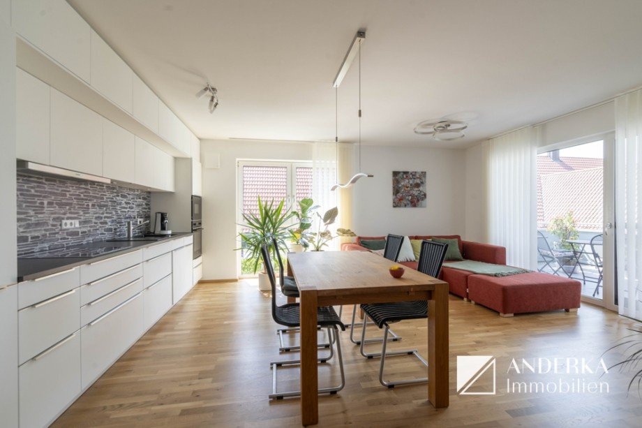 Wohnen/Essen/Kochen Etagenwohnung Ichenhausen
