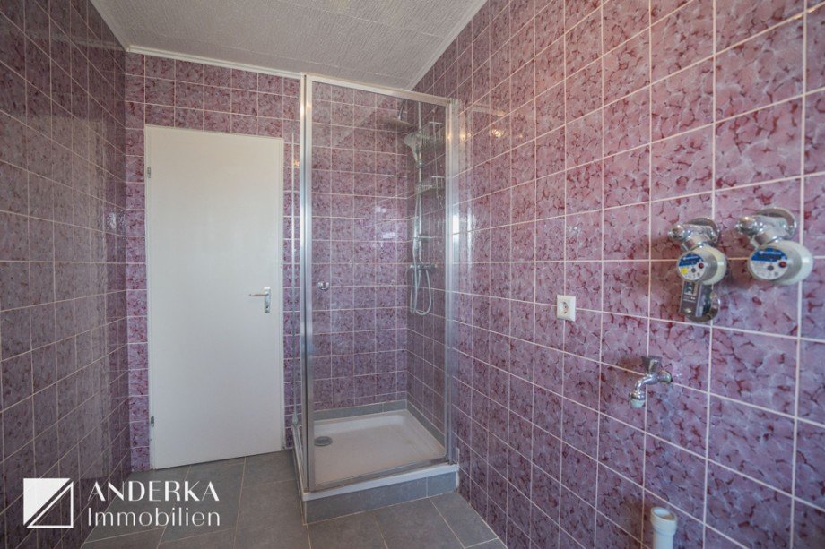 Badezimmer Etagenwohnung G�nzburg