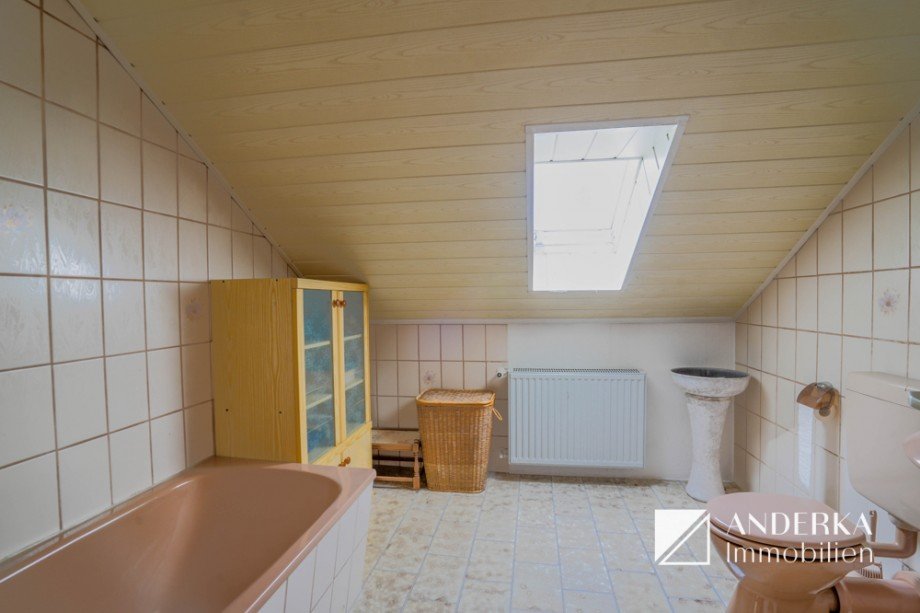 Tageslichtbadezimmer Einfamilienhaus Ichenhausen / Oxenbronn