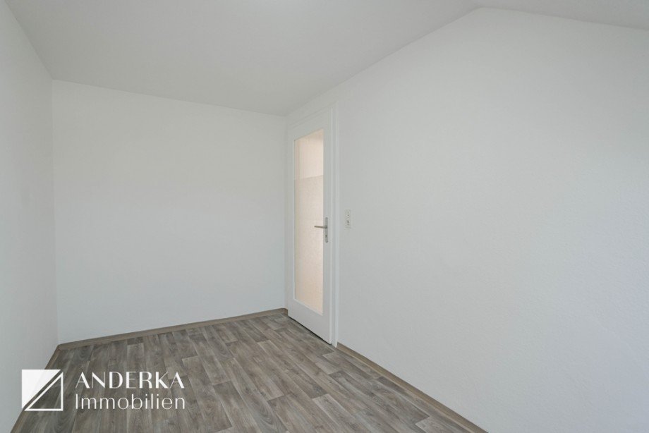 Kinderzimmer Dachgeschosswohnung G�nzburg