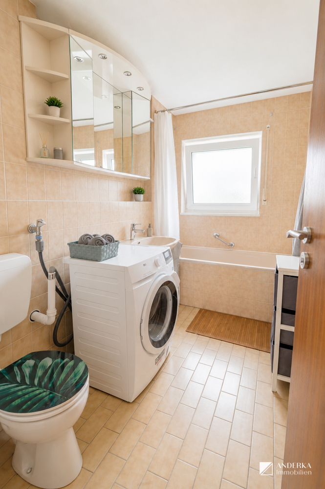 Badezimmer Etagenwohnung G�nzburg