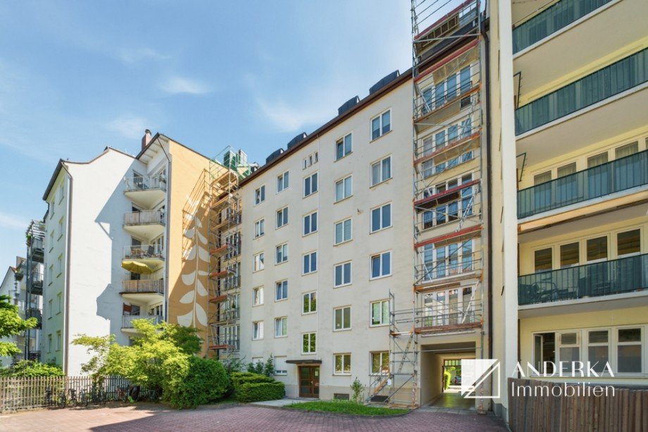 Ansicht vom Innenhof Etagenwohnung M�nchen